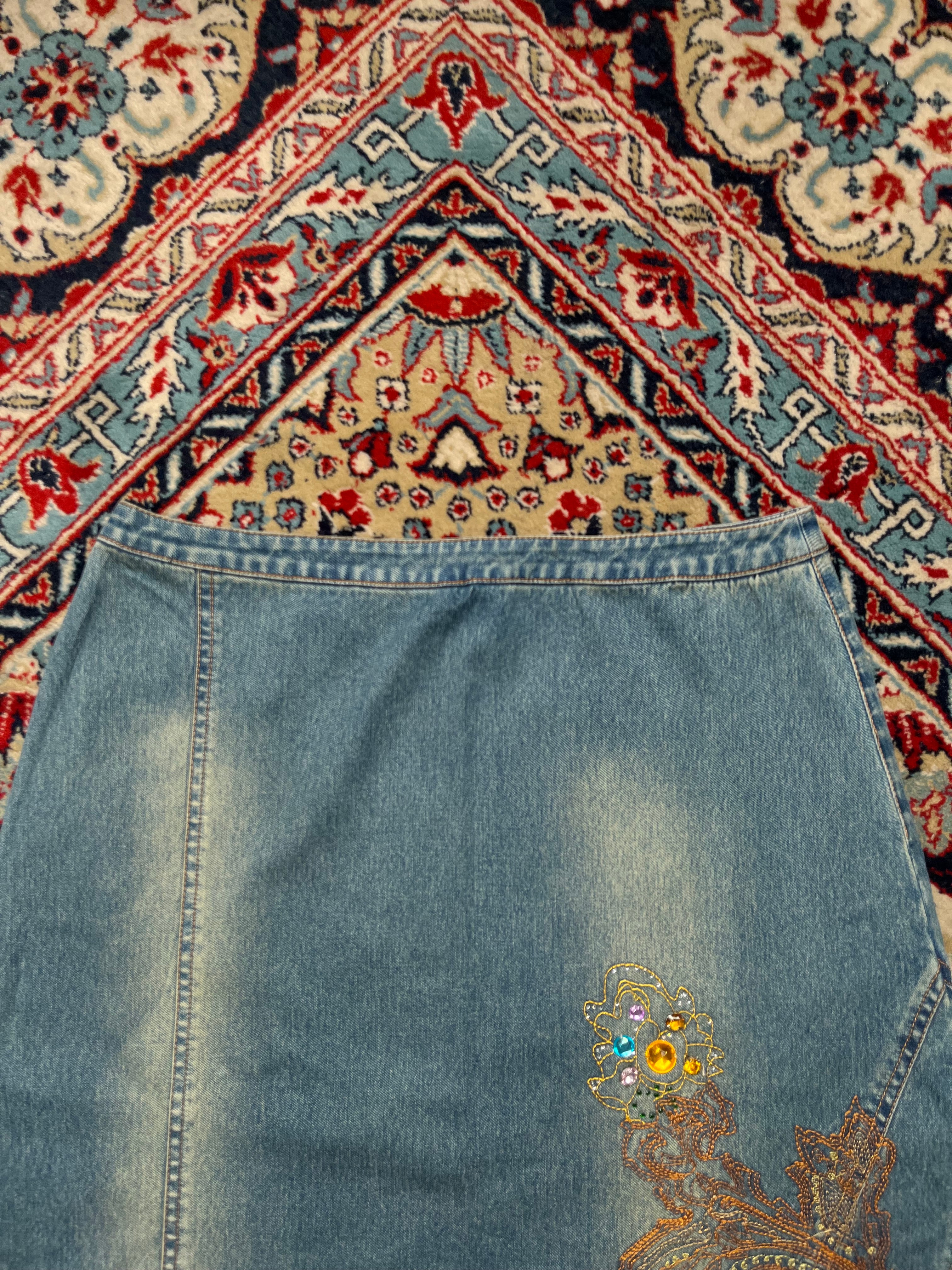 TOWN WEAR Beaded Embroidered Denim Skirt - 30