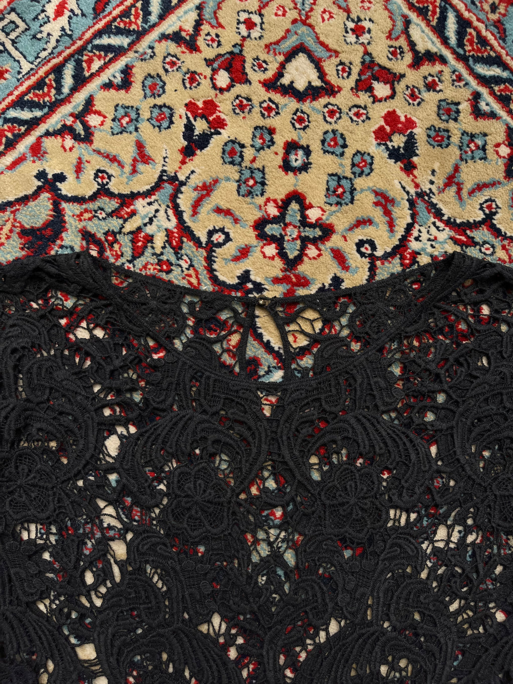 Vintage Women Black Floral Lace Sheer SHIRT - M
