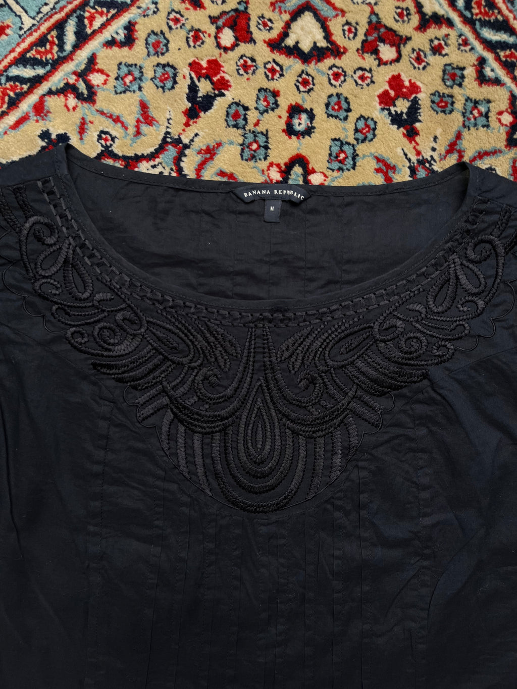 Banana Republic Womens Black Embroidered Soutache Pleated Blouse - L