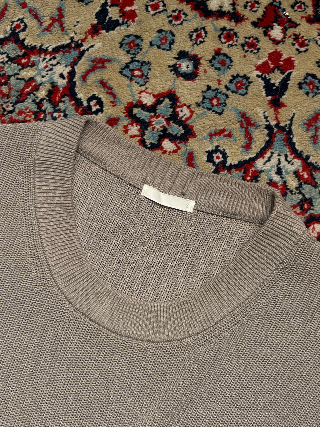 GU Beige Heathered Crewneck Sleeveless Knit Sweater - M