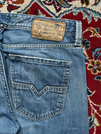 Diesel Larkee Regular Straight FIT Light WashED Distressed JEANS - 34