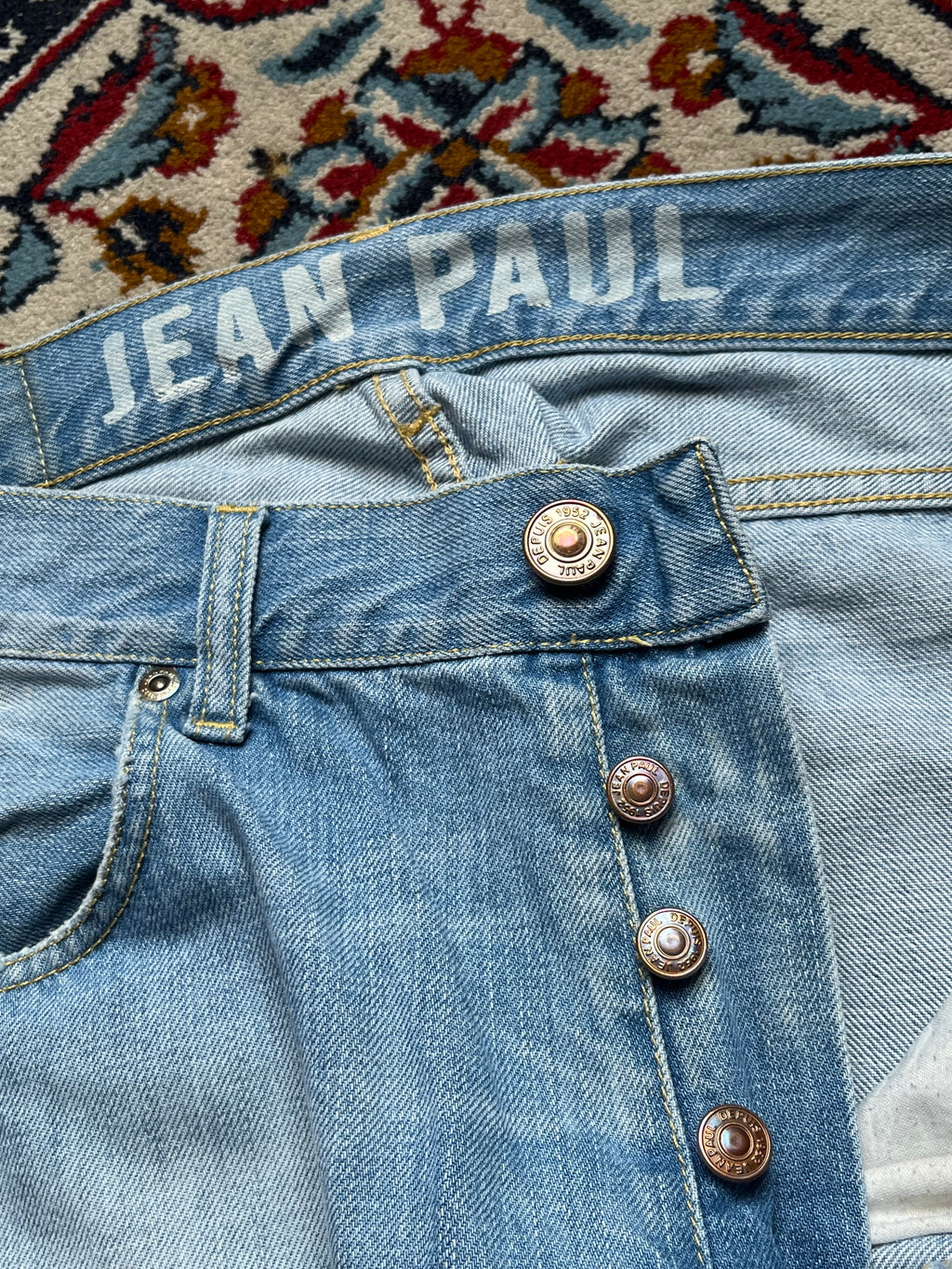 Vintage Jean Paul Distressed Light WashED Straight FIT JEANS - 34