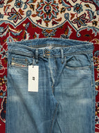 Diesel Industry Medium WashED BOOTCUT JEANS - 32
