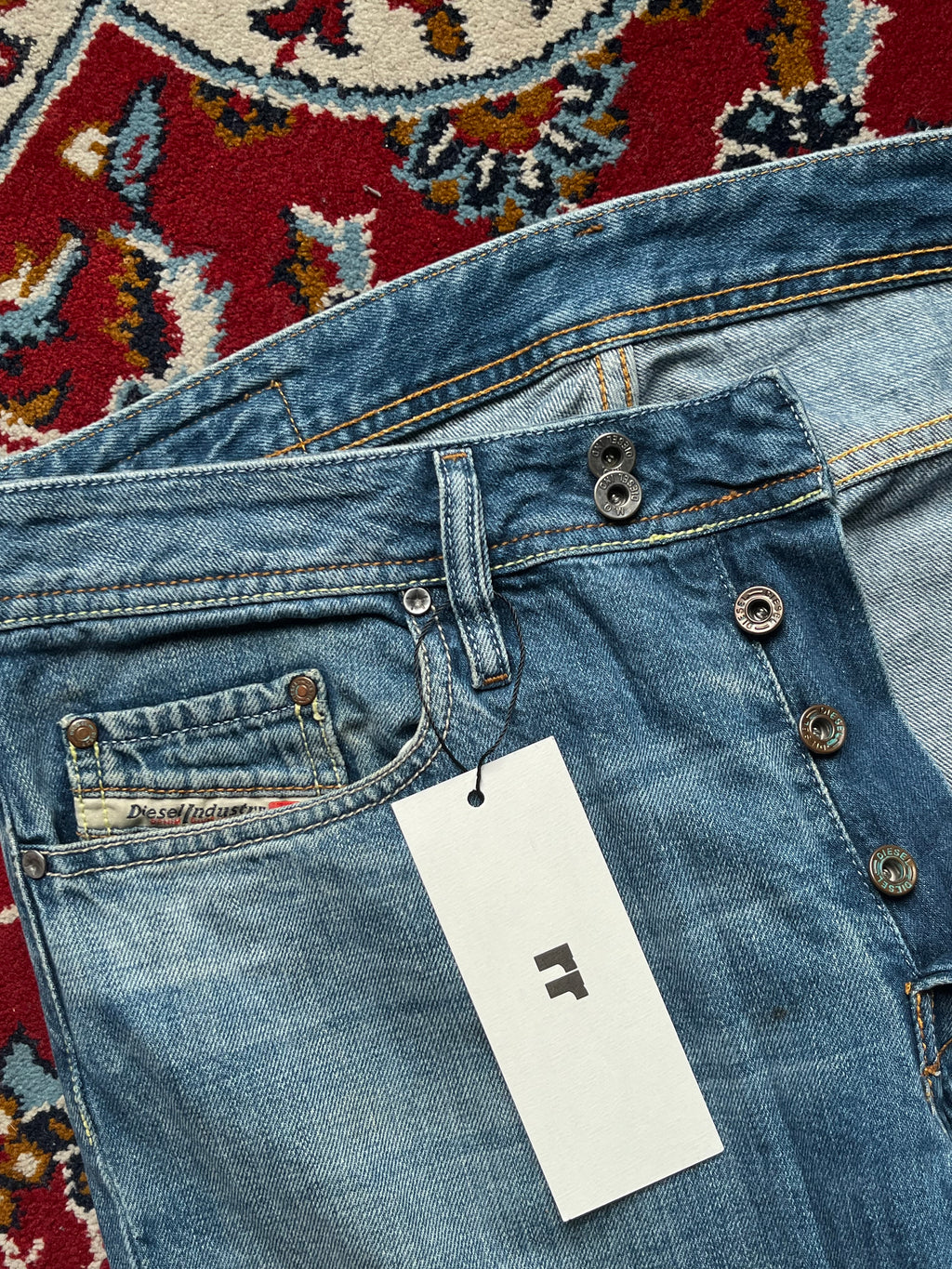 Diesel Industry Medium WashED BOOTCUT JEANS - 32