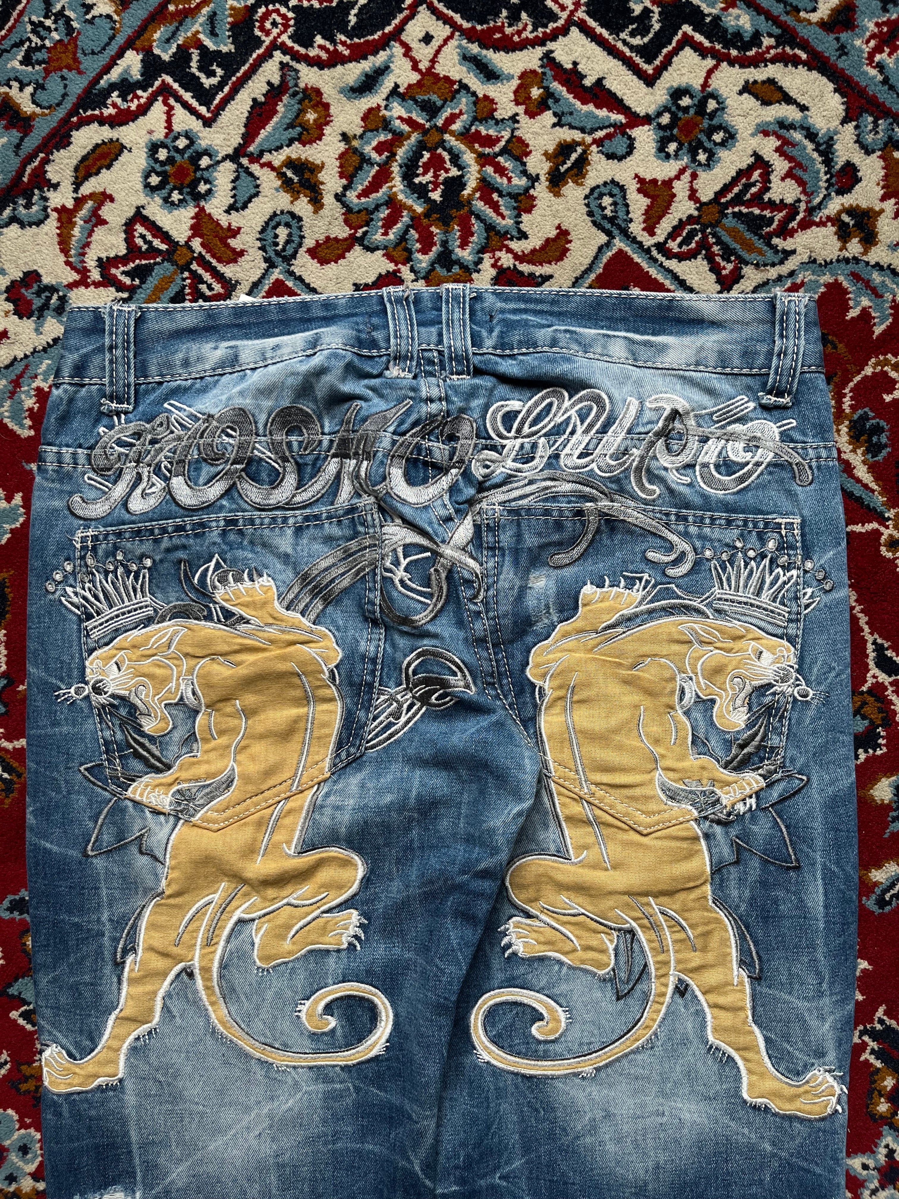 Kosmo Lupo K&M Distressed Embroidered Panther Graphic JEANS - 32