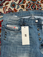 Diesel Safado Light WashED Distressed Slim Straight FIT JEANS - 32