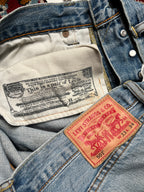 Levi's 501 Original Light WashED Straight FIT JEANS - 32