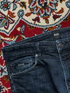 Hugo Boss Dark WashED Straight FIT JEANS - 32