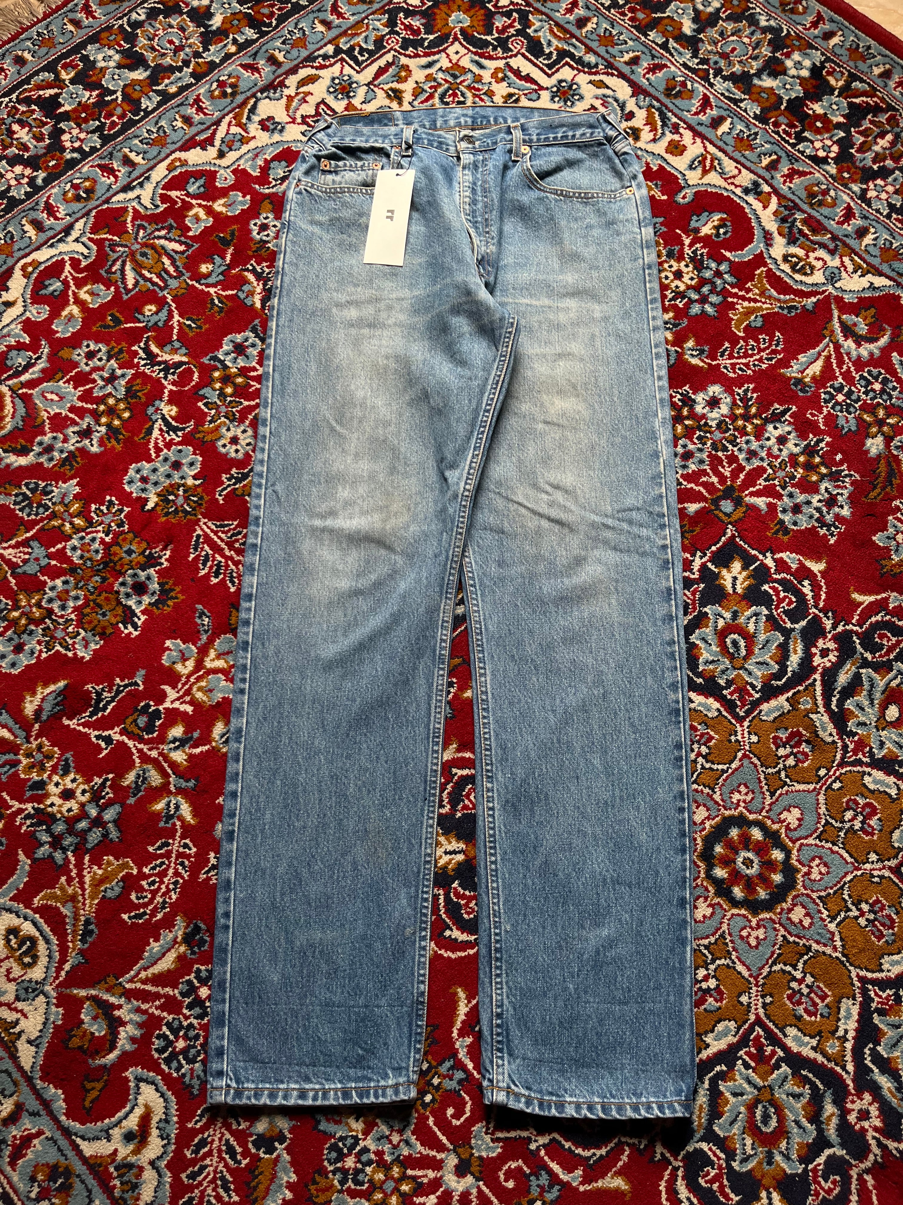 Levi's 615 Light WashED Straight FIT JEANS - 30