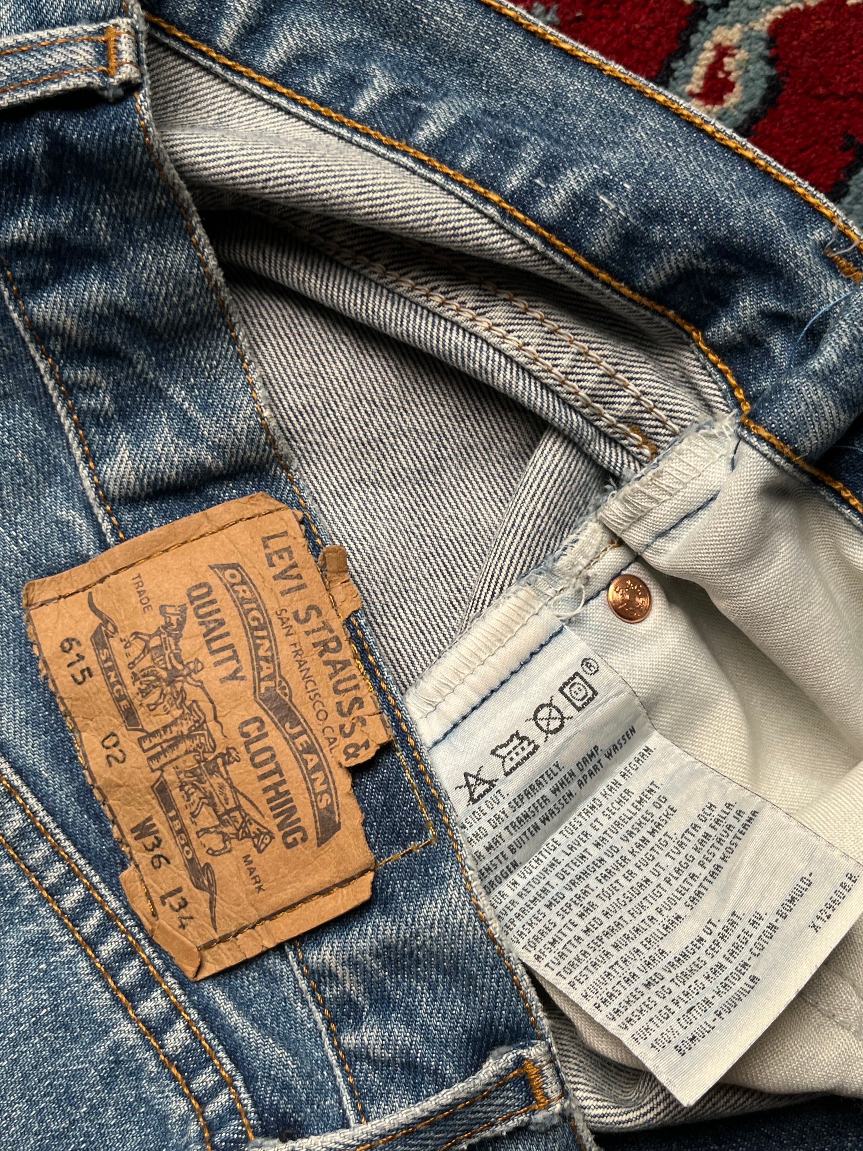 Levi's 615 Light WashED Straight FIT JEANS - 30