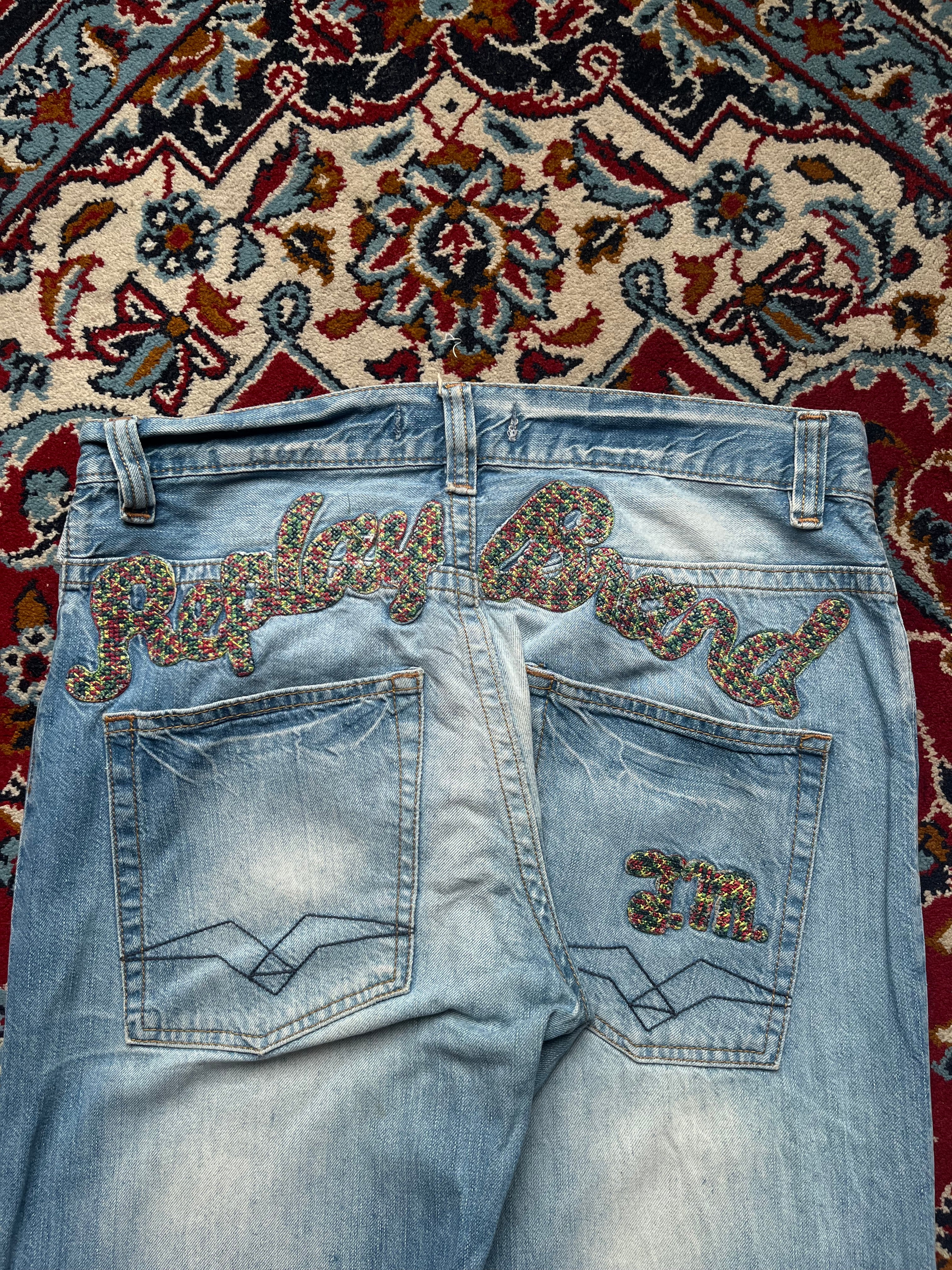 Vintage Replay Wide FIT Embroidered Spellout Light WashED JEANS - 32