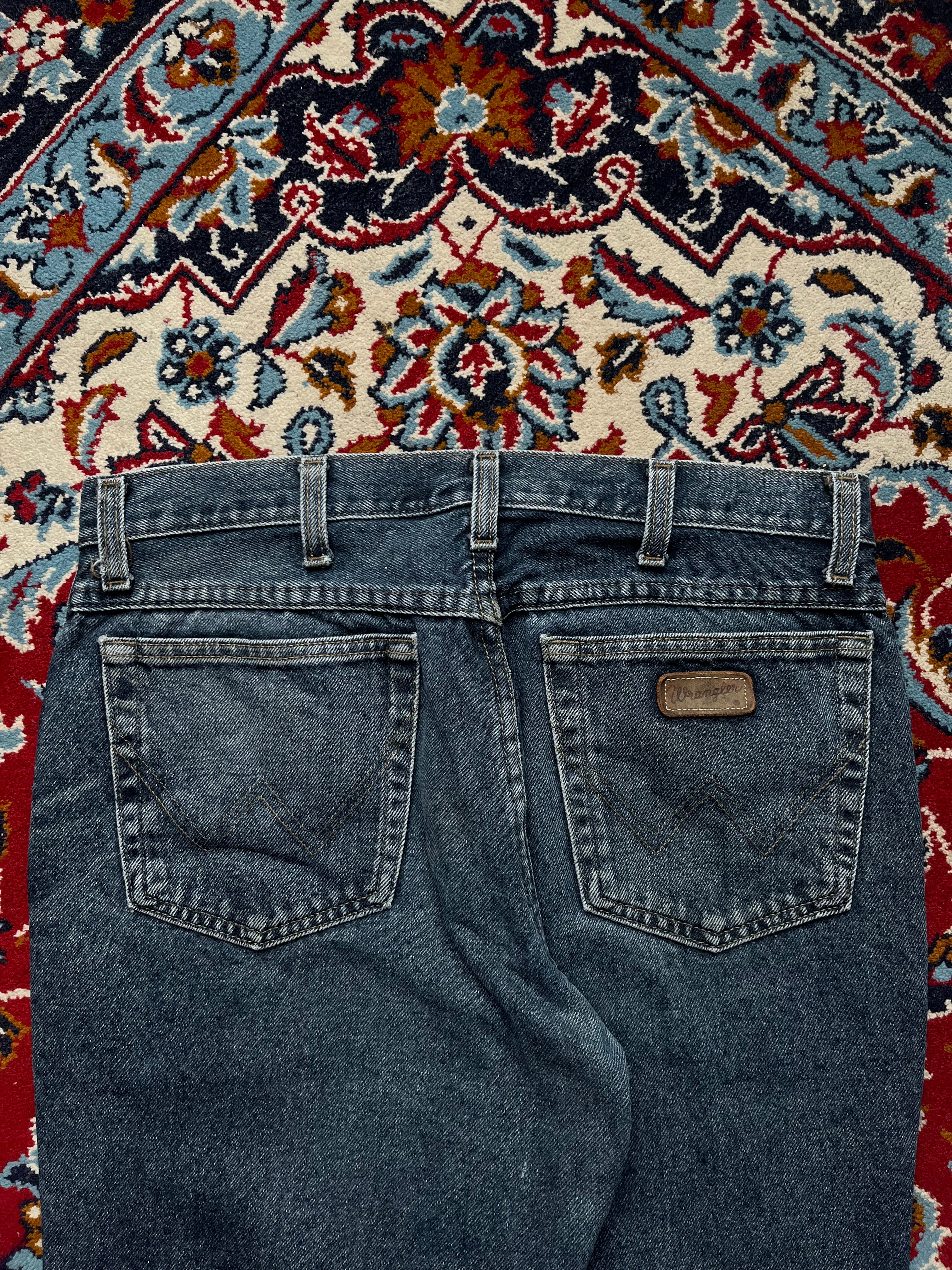 Vintage Wrangler Authentics Dark WashED Straight FIT Jeans - 30