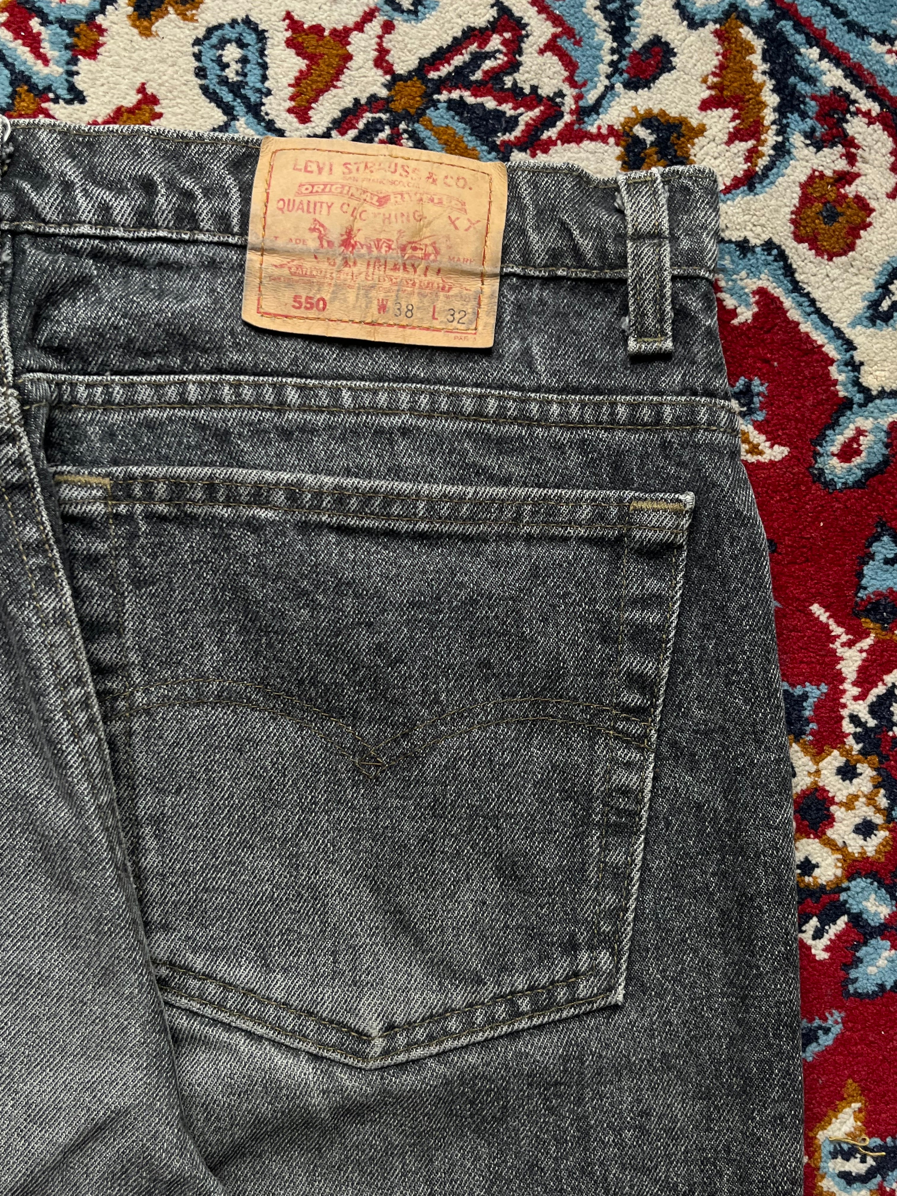 Vintage Levi's 550 Heavyweight Blackish gray WashED Denim JEANS - 36