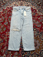 Diesel Dagh Relaxed FIT Light WashED Distressed Graphic JEANS - 34