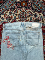 Diesel Dagh Relaxed FIT Light WashED Distressed Graphic JEANS - 34