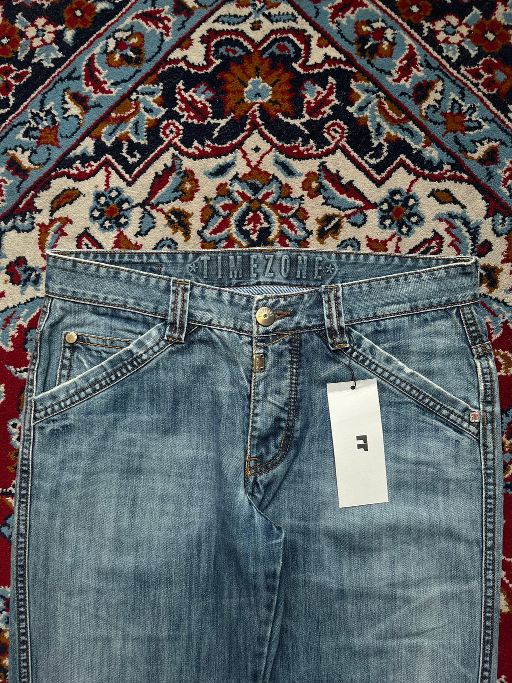 Vintage Timezone Distressed Light WashED Biker JEANS - 34