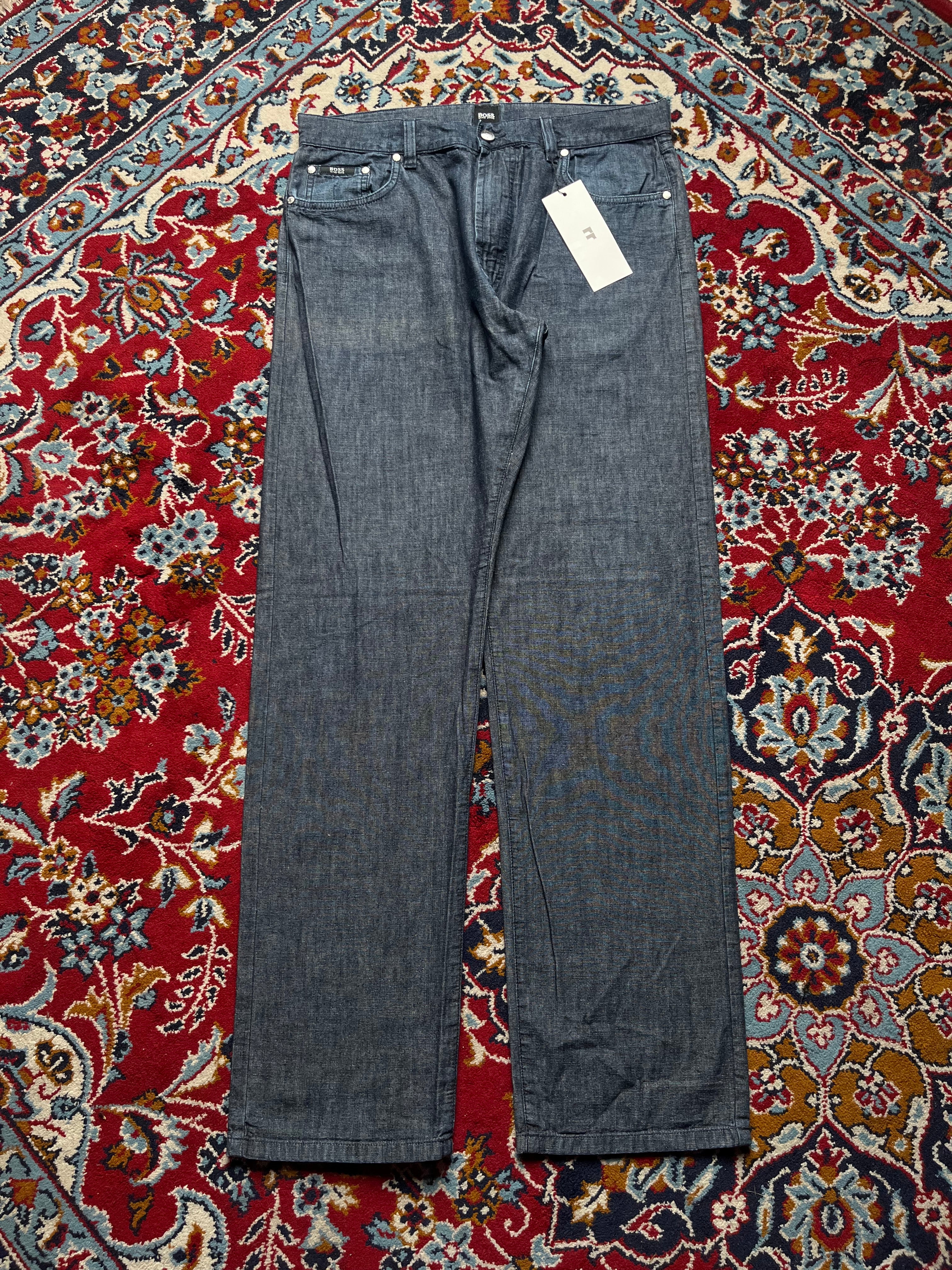 Vintage Hugo Boss Montana Straight FIT Dark WashED JEANS - 34