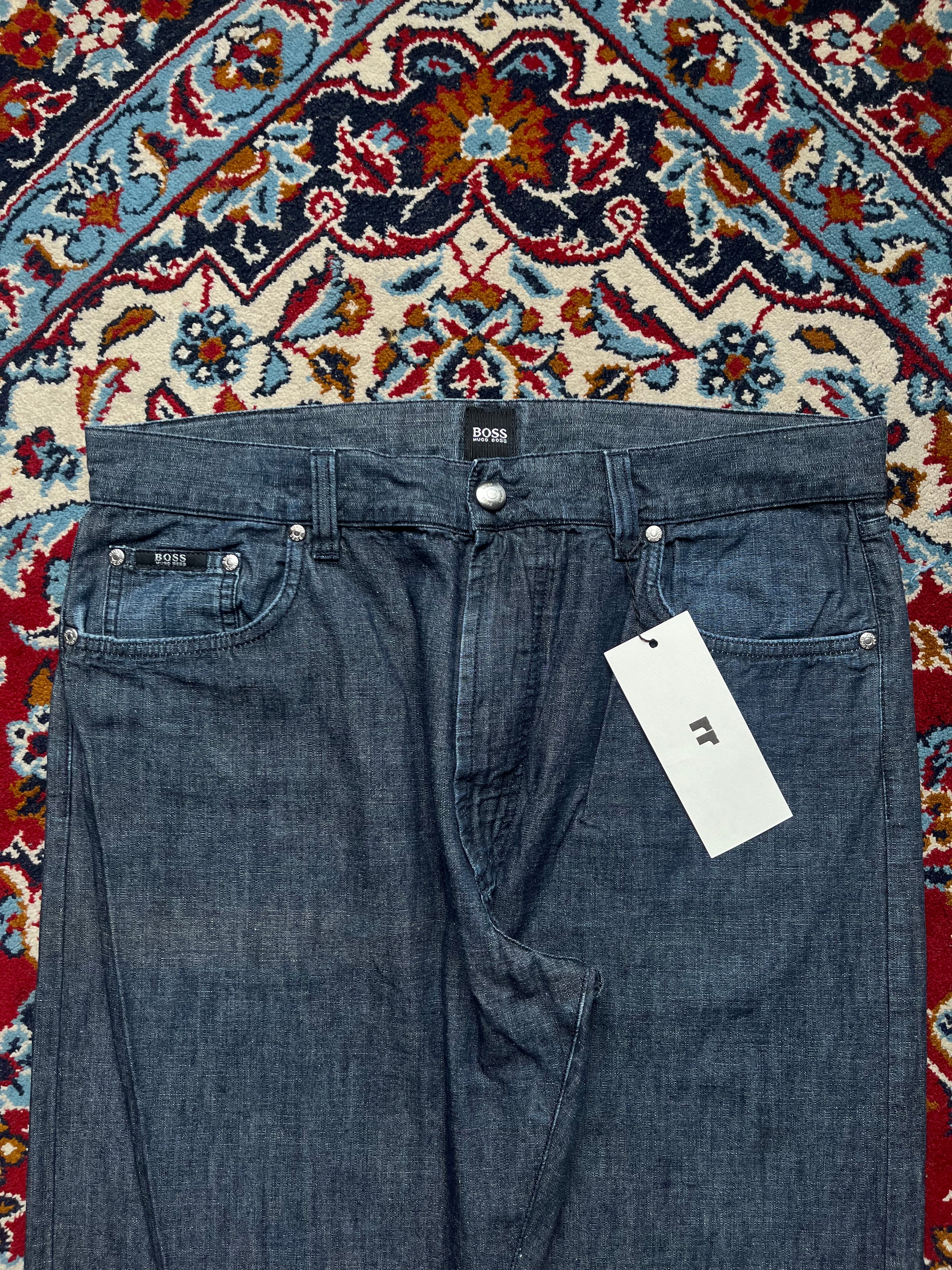 Vintage Hugo Boss Montana Straight FIT Dark WashED JEANS - 34