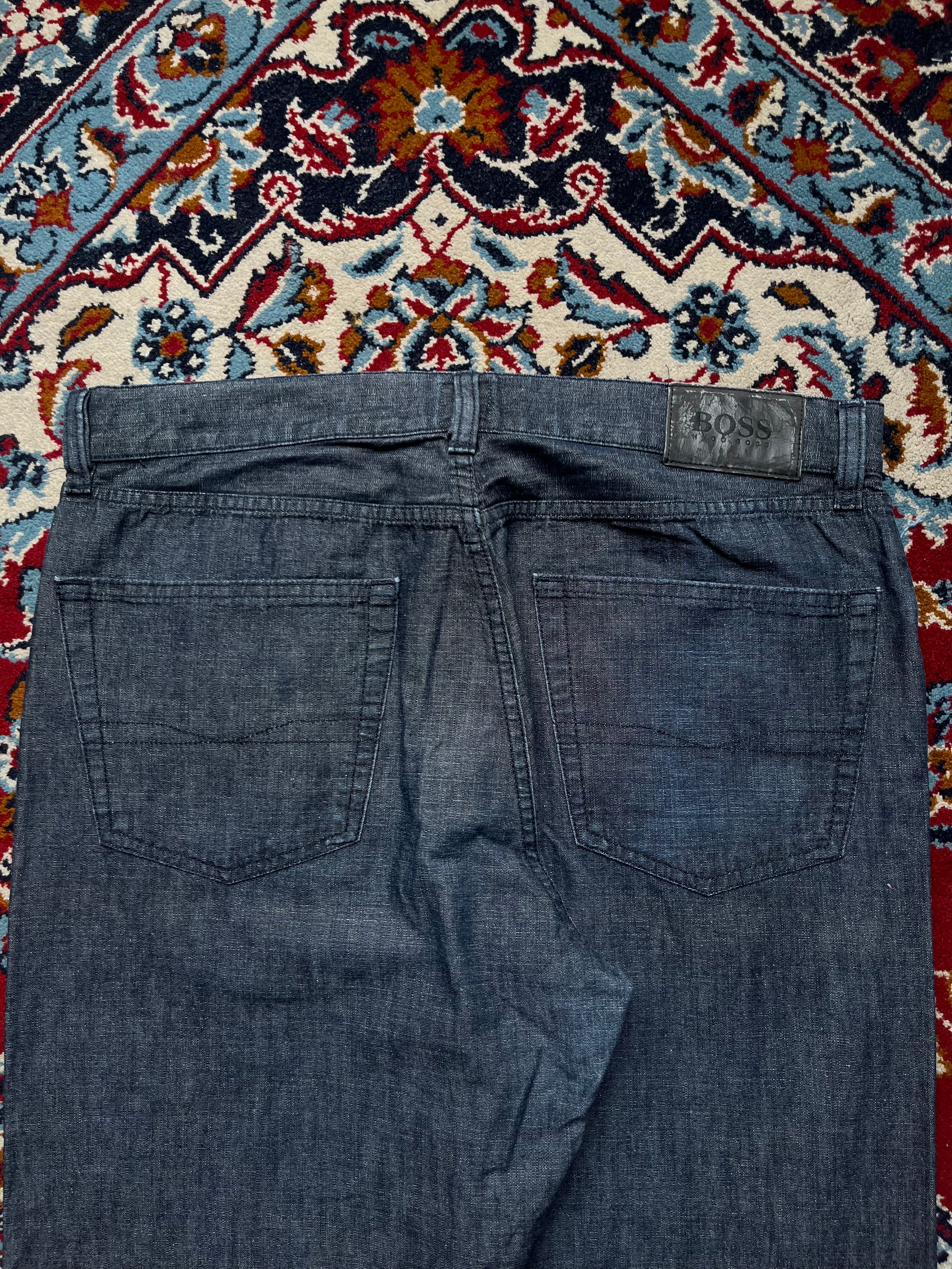 Vintage Hugo Boss Montana Straight FIT Dark WashED JEANS - 34