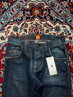 Vintage Hugo Boss Distressed Stitching Details Straight BOOTCUT Dark WashED JEANS - 30