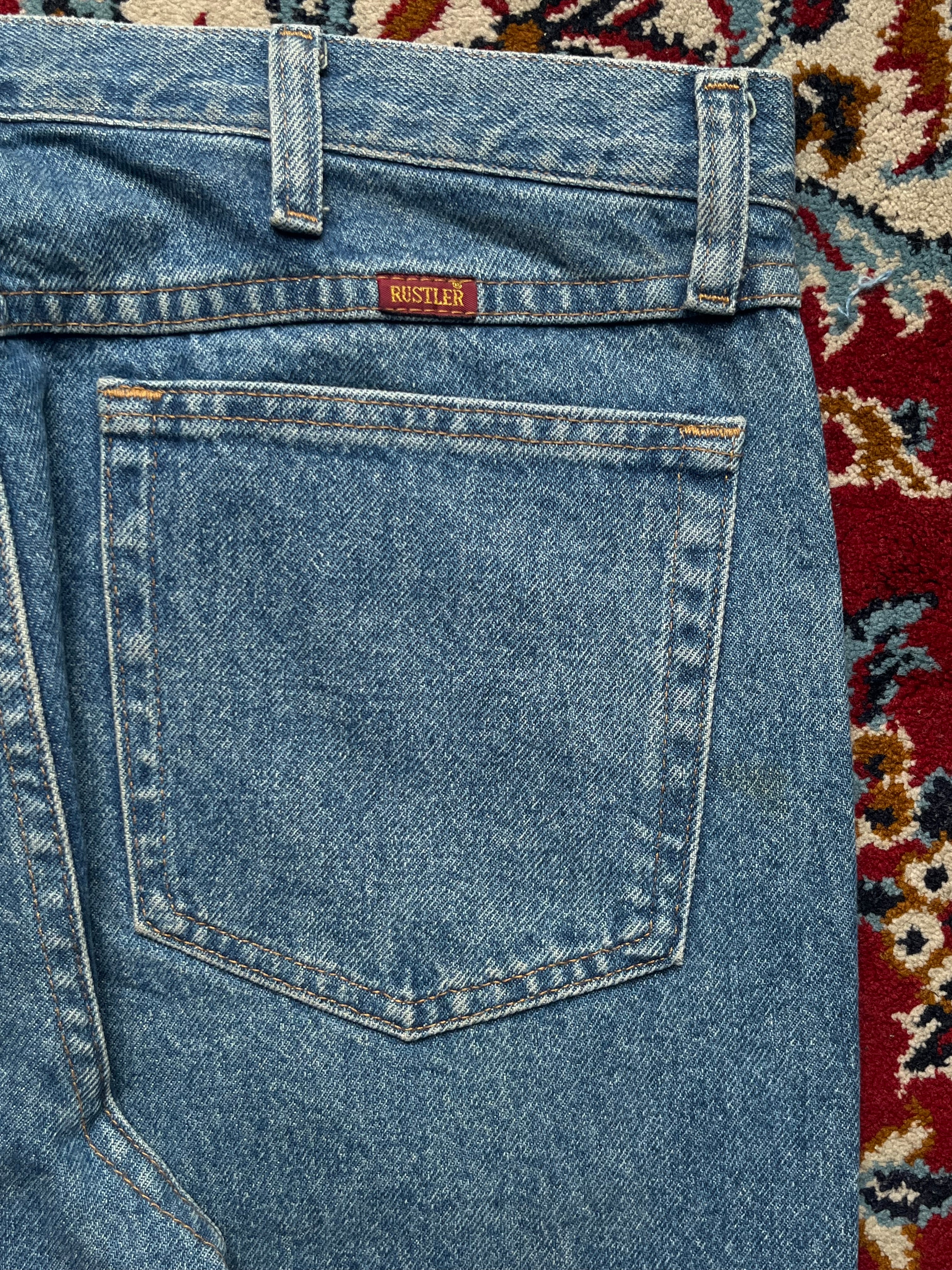 Vintage Rustler Relaxed Fit MEDIUM WashED JEANS - 34
