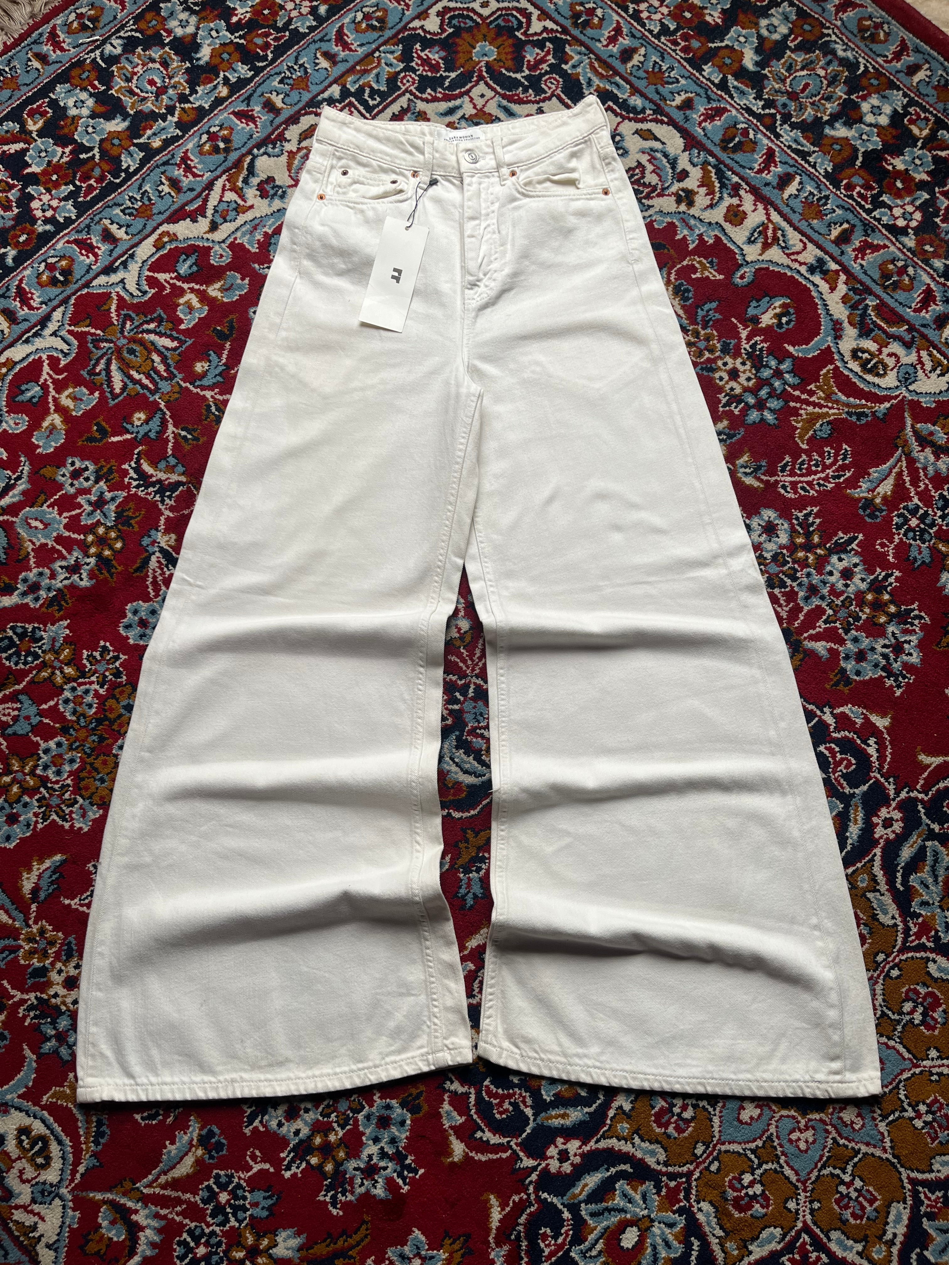 Zara Woman Premium High Waisted Wide FIT FlareD JEANS - 26
