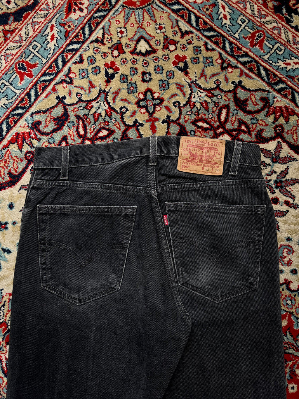 Vintage Levi's 505 Regular Straight FIT Faded Black Jeans - 32