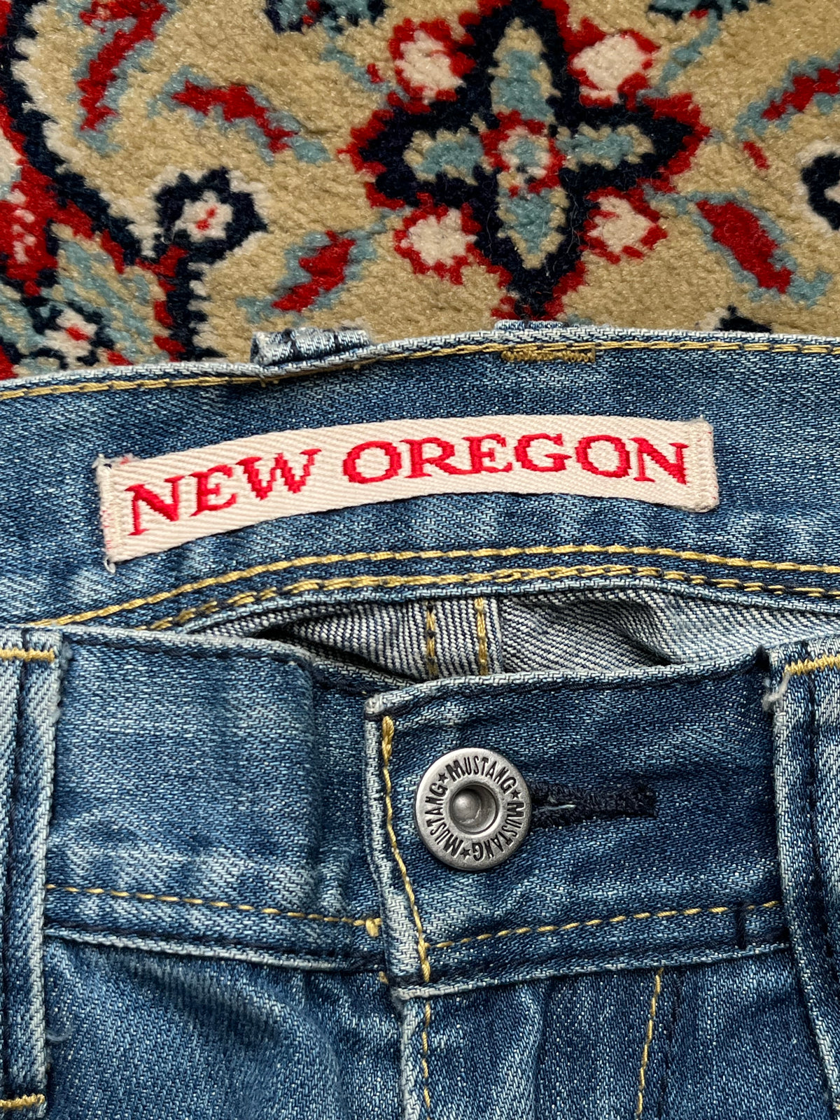 Vintage Mustang New Oregon Low Rise Bootcut Medium WashED Jeans - 28