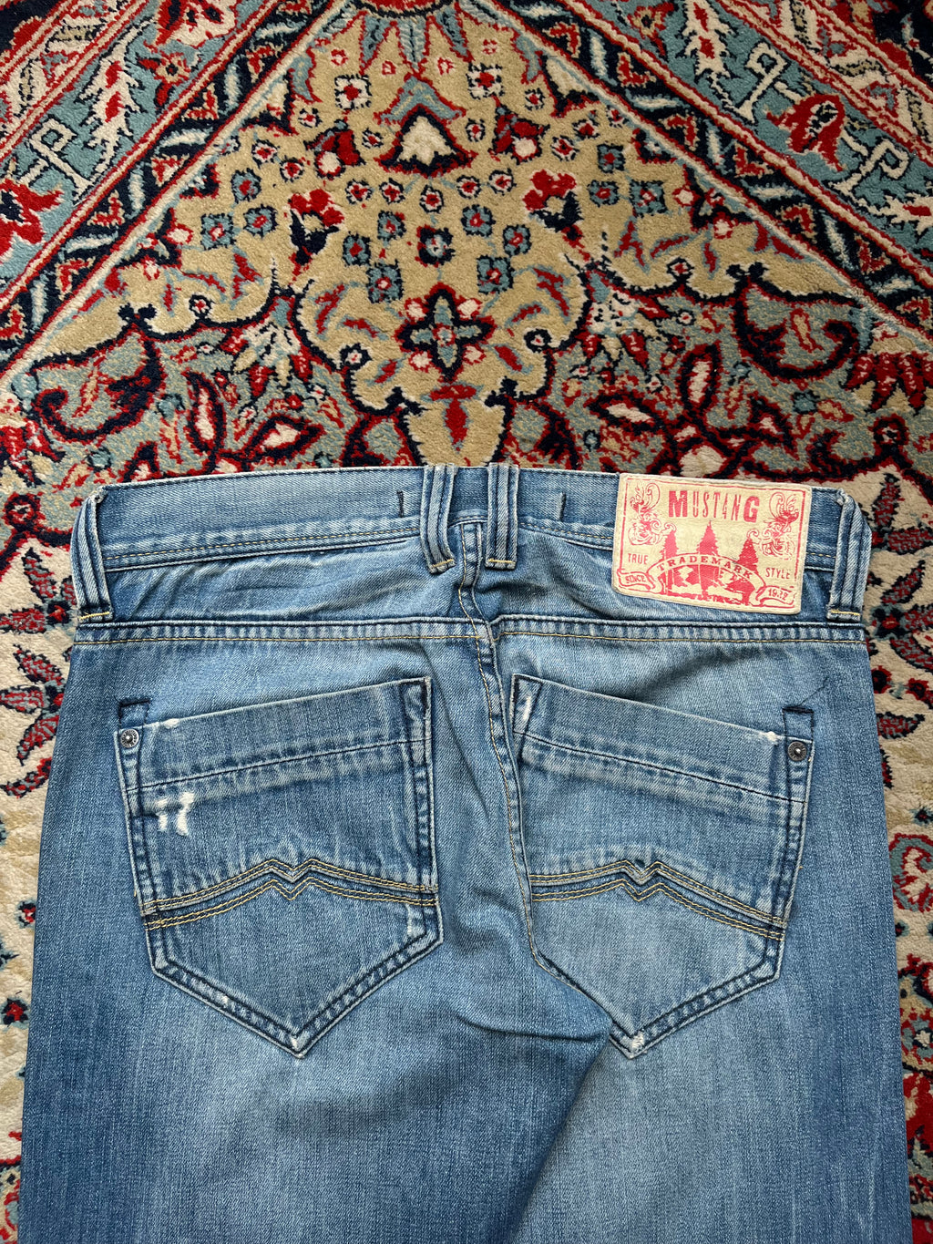 Vintage Mustang New Oregon Low Rise Bootcut Medium WashED Jeans - 28