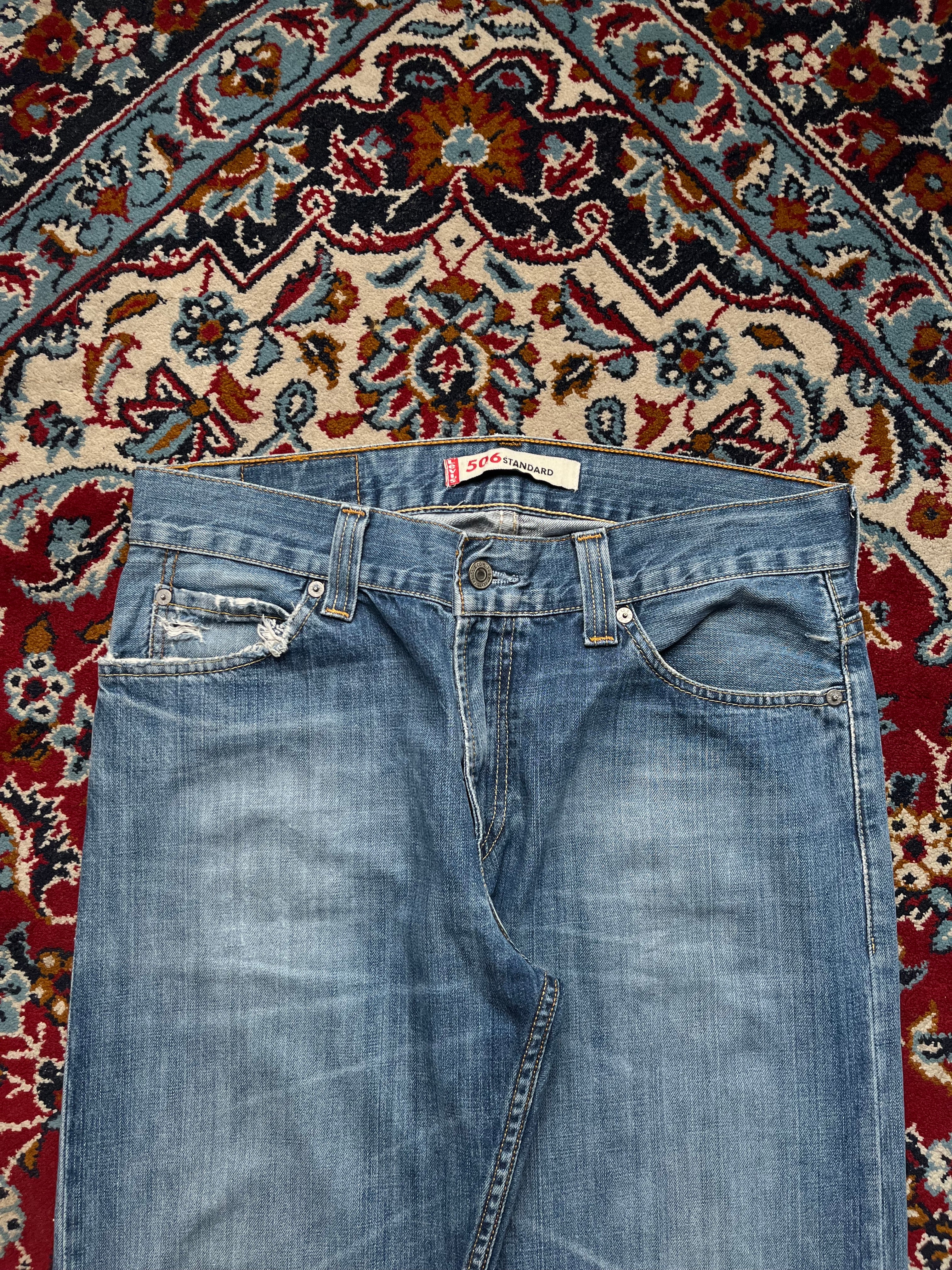 Vintage Levi's 506 Standard Distressed Blue WashED Straight BOOTCUT FIT JEANS - 34