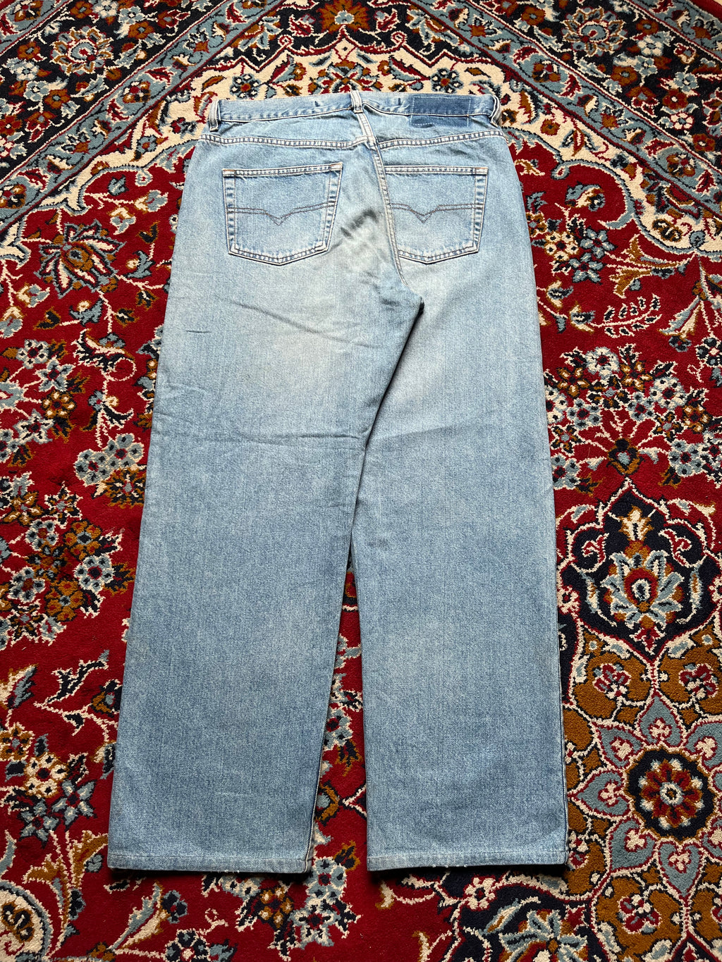 Vintage Diesel Relaxed FIT Light WashED JEANS - 32