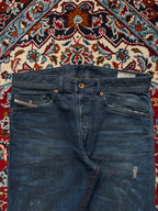Diesel Industry Braddom Straight Slim FIT Distressed Dark WashED JEANS - 34