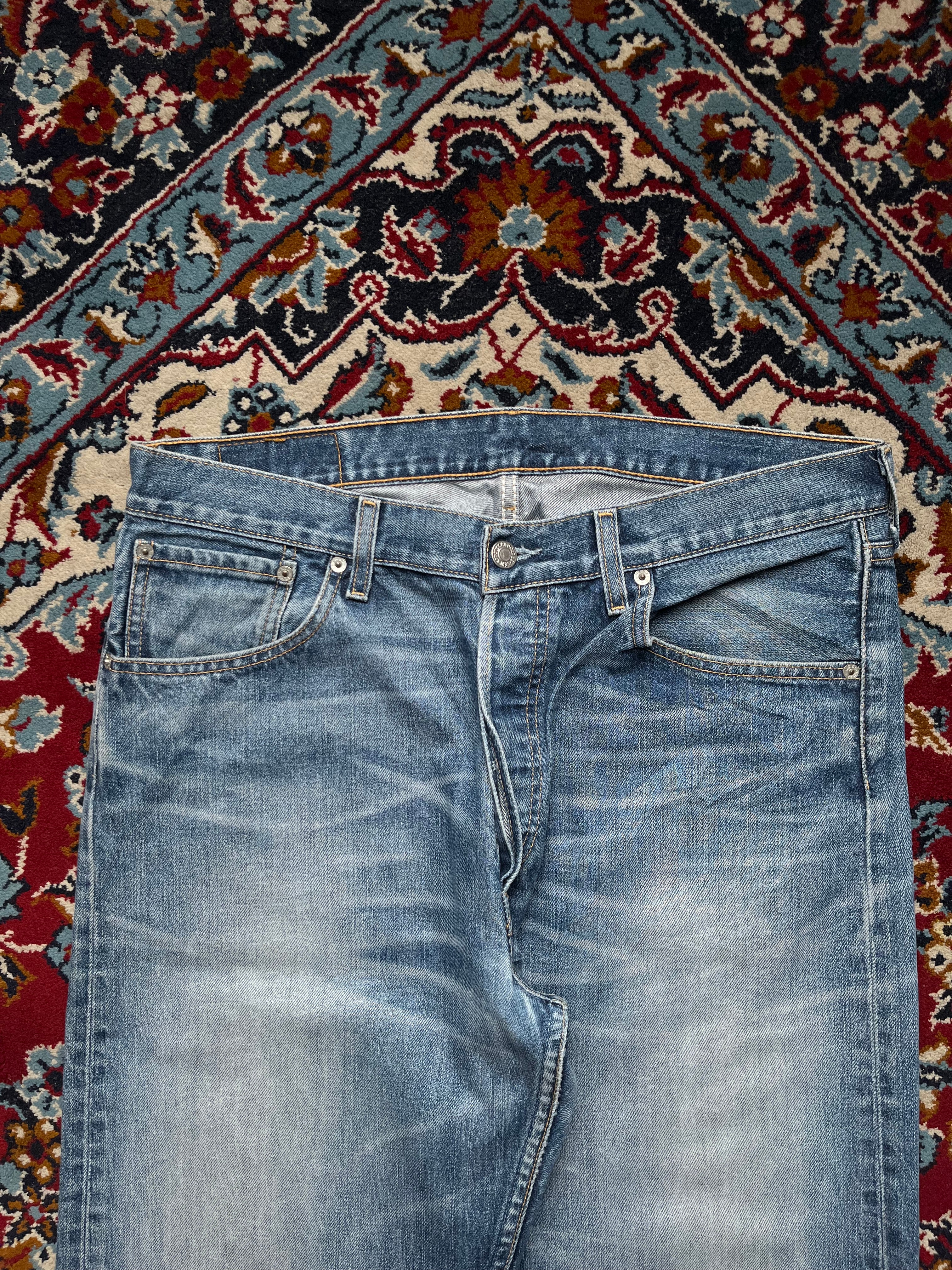 Vintage Levi's 508 Original STRAIGHT FIT Light WashED JEANS - 34