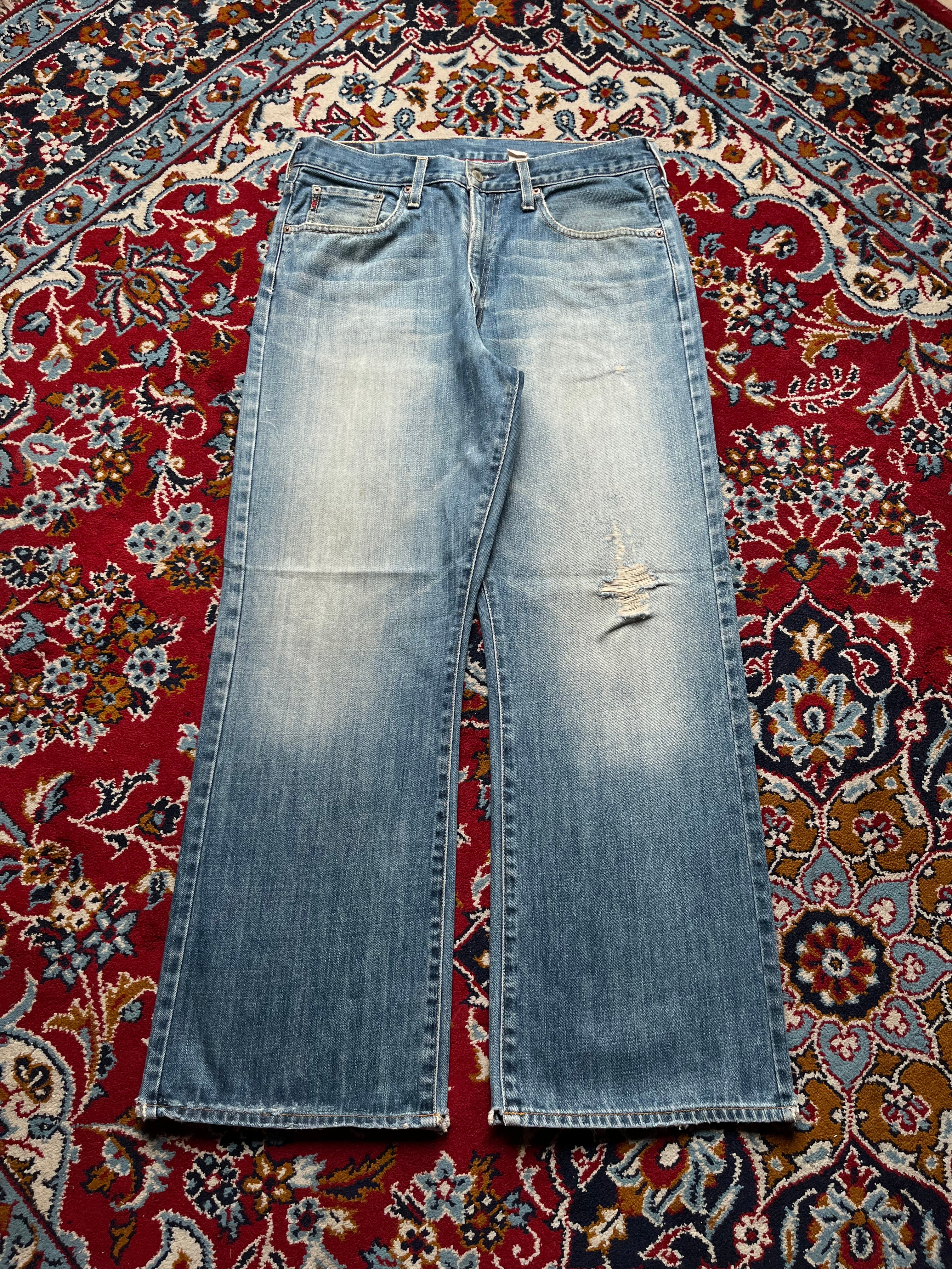 Vintage Abercrombie & Fitch Premium Denim Distressed Light WashED BOOTCUT JEANS - 32