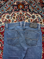 Diesel Viker BLUE WashED Straight FIT JEANS - 32