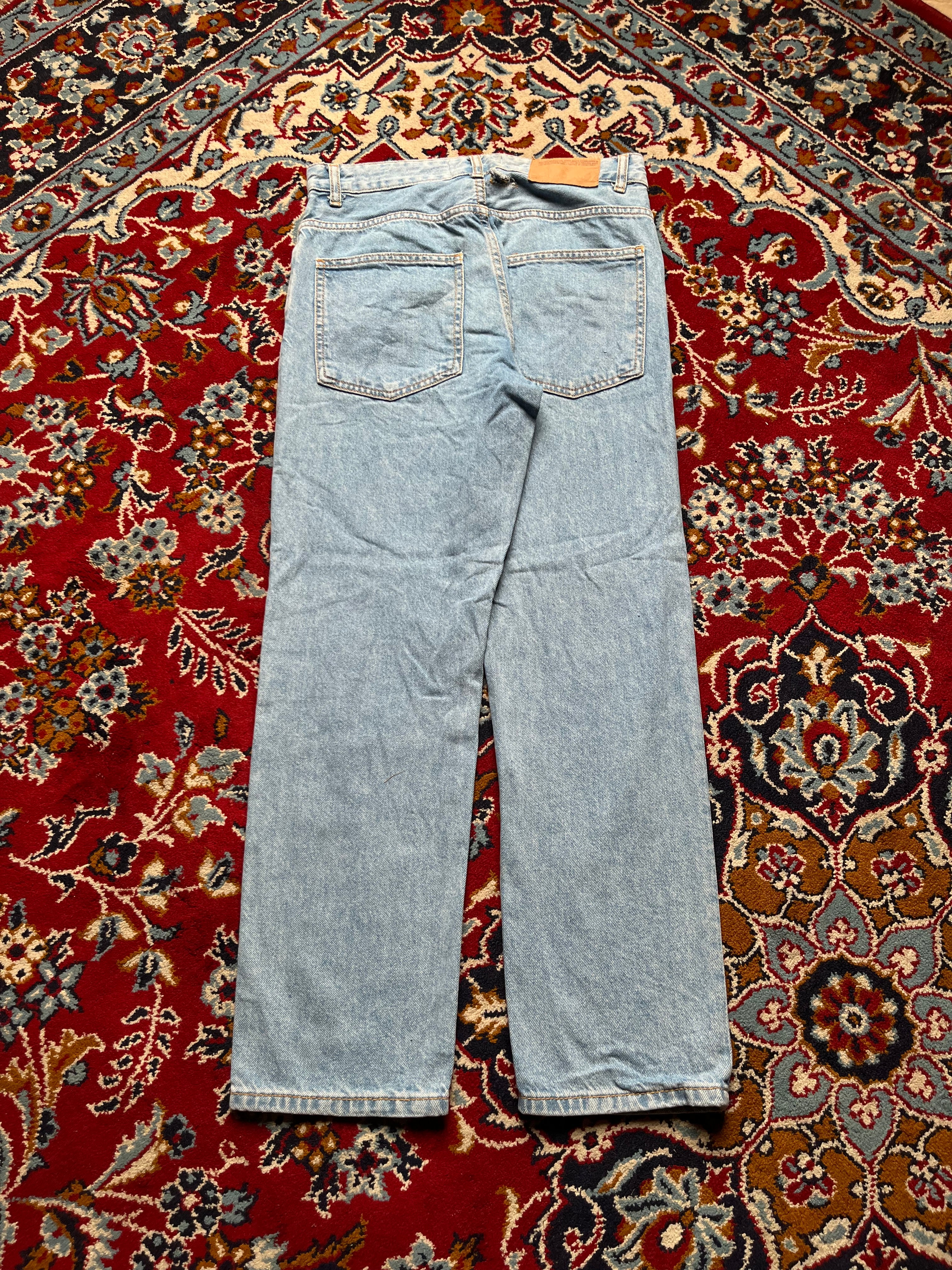 Pull & Bear Light WashED Straight FIT JEANS - 28