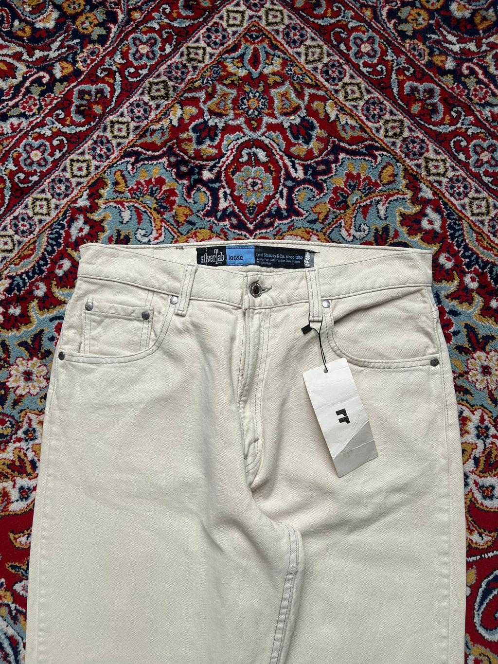 Levis SilverTab Loose Fit Cream Colored JEANS - 30