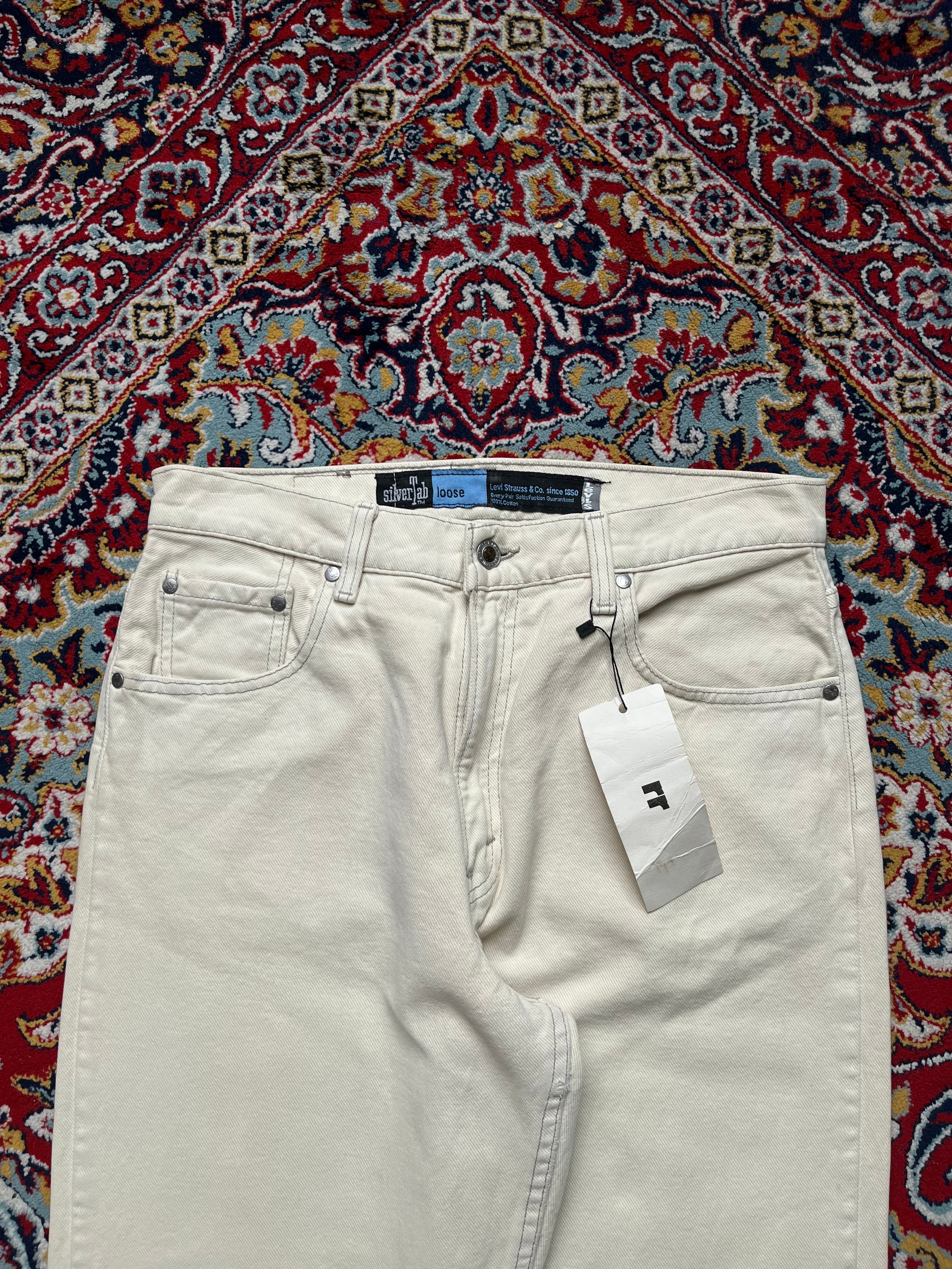 Levis SilverTab Loose Fit Cream Colored JEANS - 30