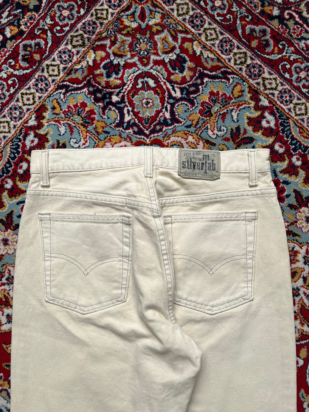 Levis SilverTab Loose Fit Cream Colored JEANS - 30