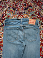 Levis 527 Faded Light WashED Bootcut JEANS - 32