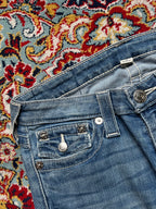 True Religion World Tour Slim Straight Blue Washed JEANS - 28