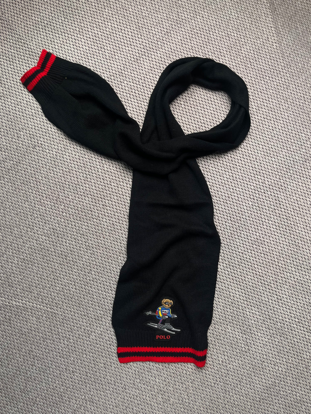 Polo Ralph Lauren Downhill Skier Bear Knit Muffler