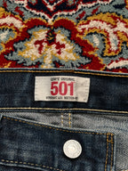 Levi's 501 Original Straight FIT Medium WashED Jeans - 32