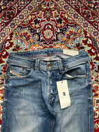 Diesel Larkee Regular Straight FIT Medium WashED JEANS - 30