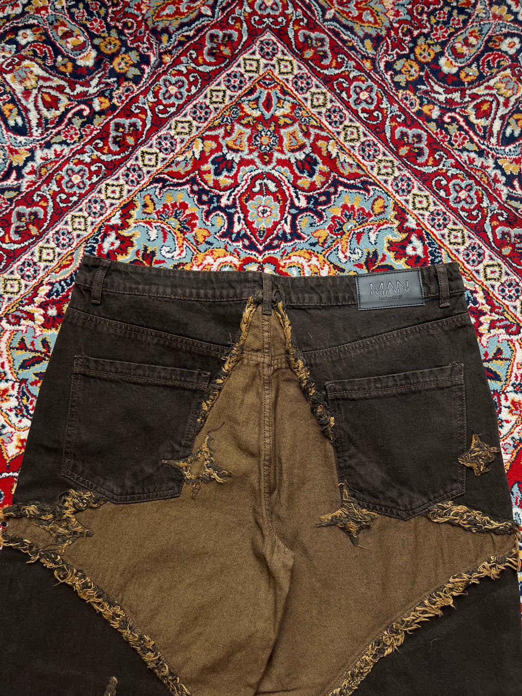 boohooMAN Wide FIT Distressed Star Patch Brown Raw Hem JEANS - 38