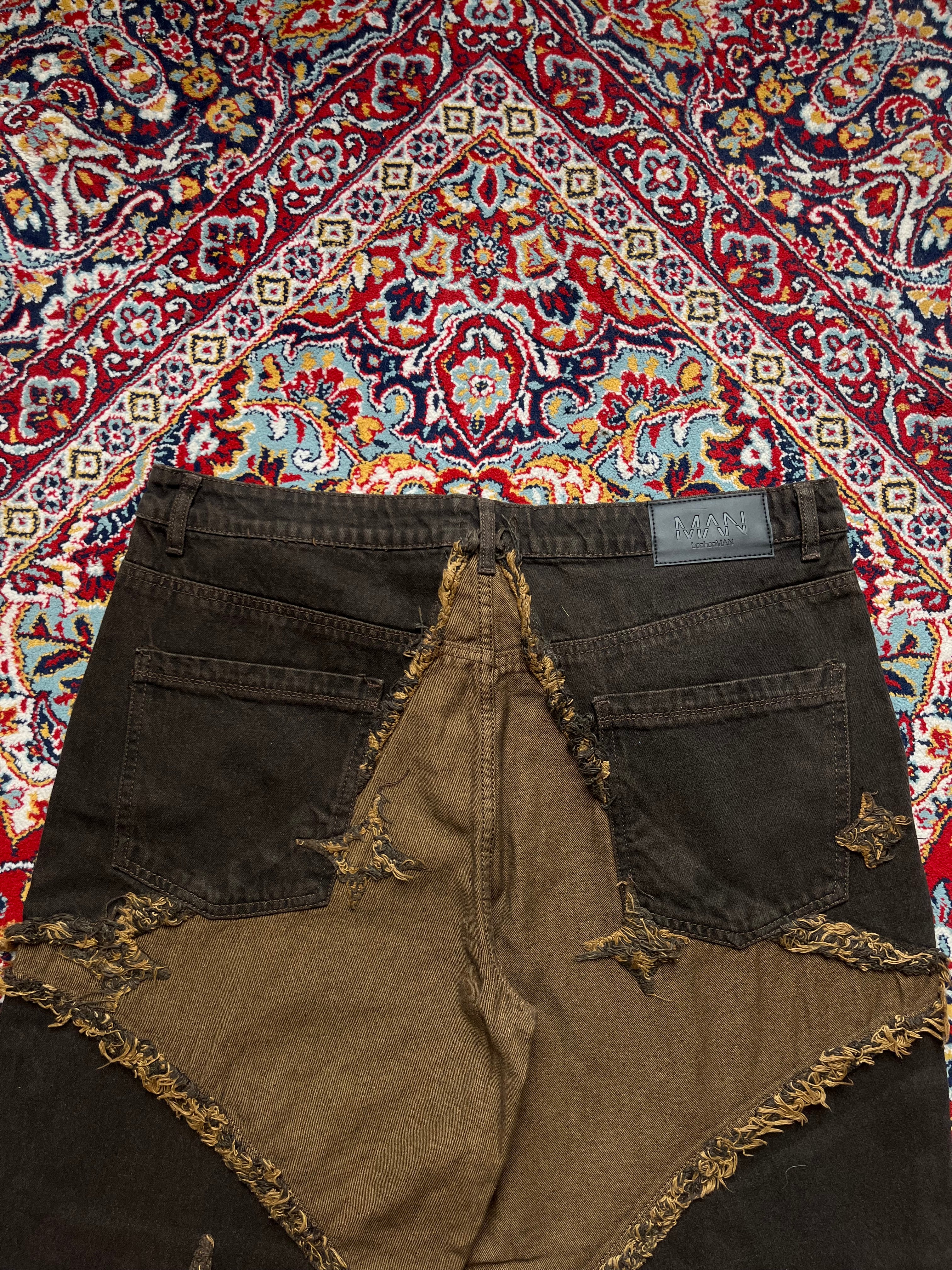 boohooMAN Wide FIT Distressed Star Patch Brown Raw Hem JEANS - 38