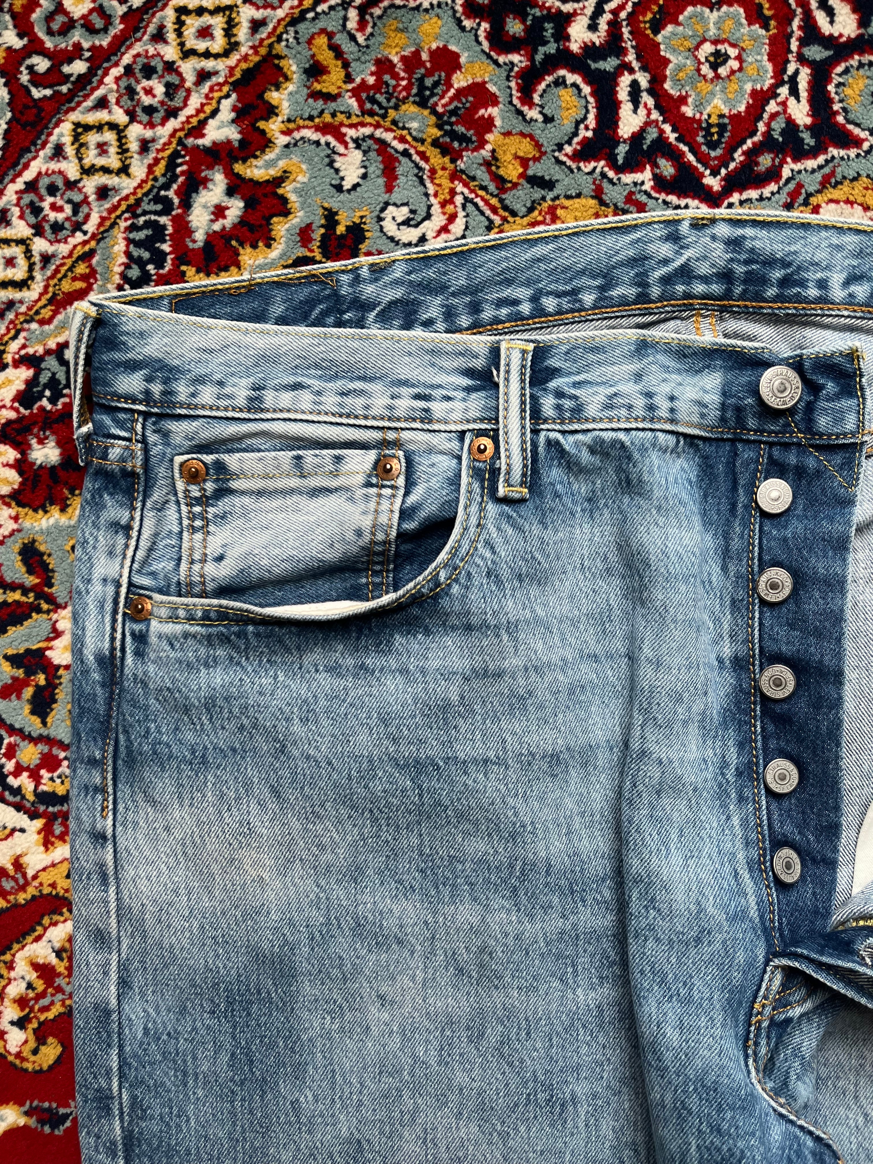 Levi's 501 Straight FIT Light WashED Jeans - 38