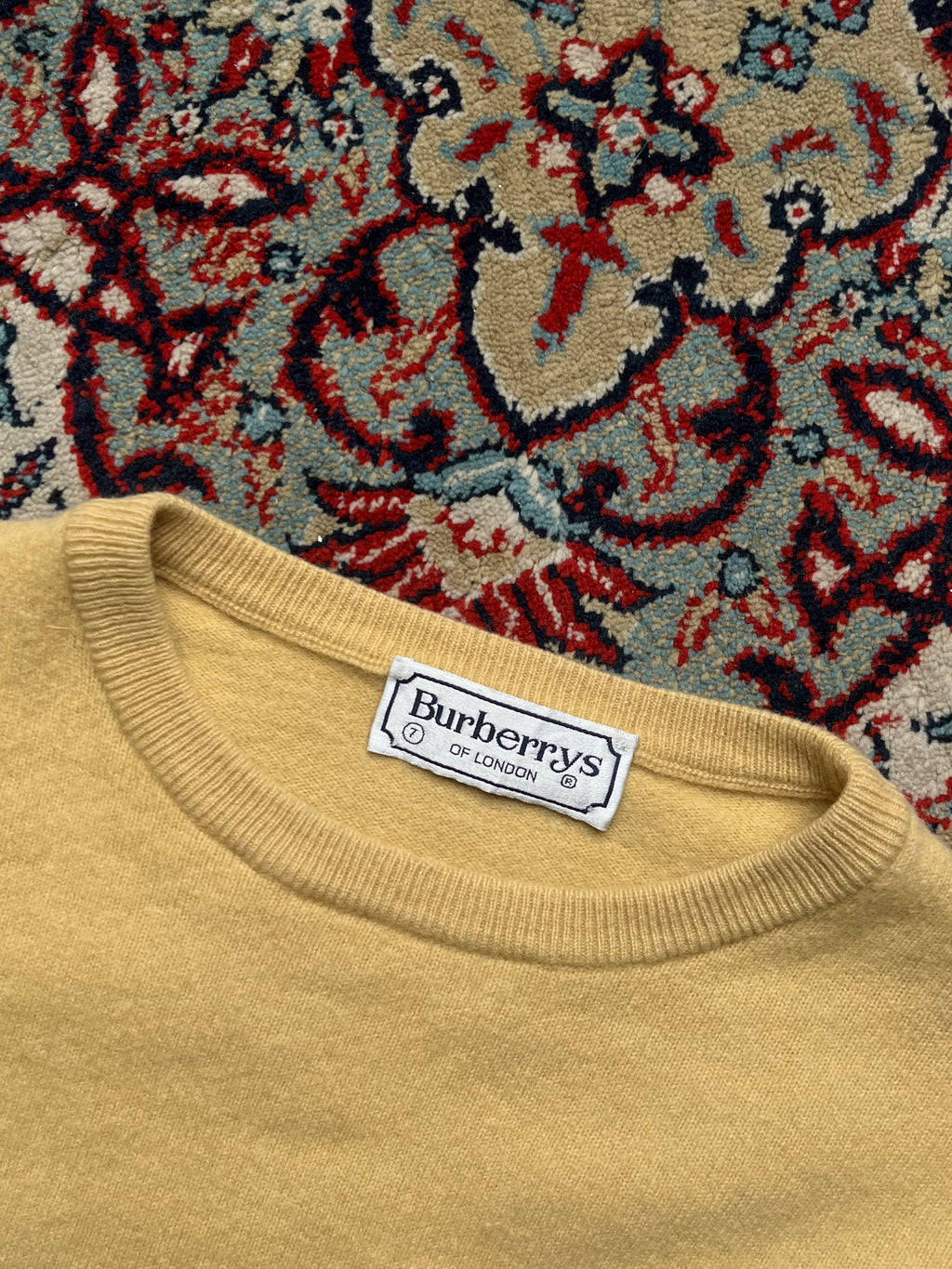 Vintage Burberrys of London Lambswool Crewneck Knit Sweater - M