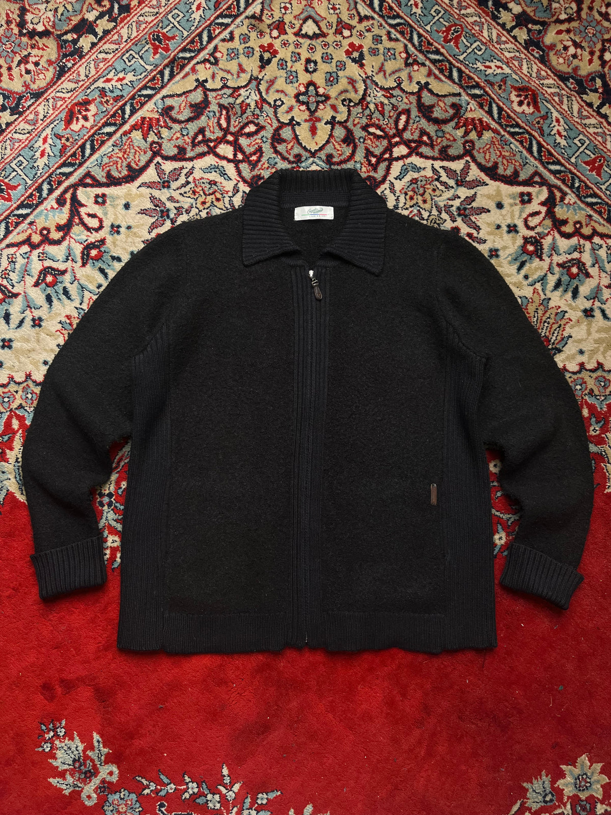 Crocodile Black Collared Full Zip Heavy Knit Cardigan - M