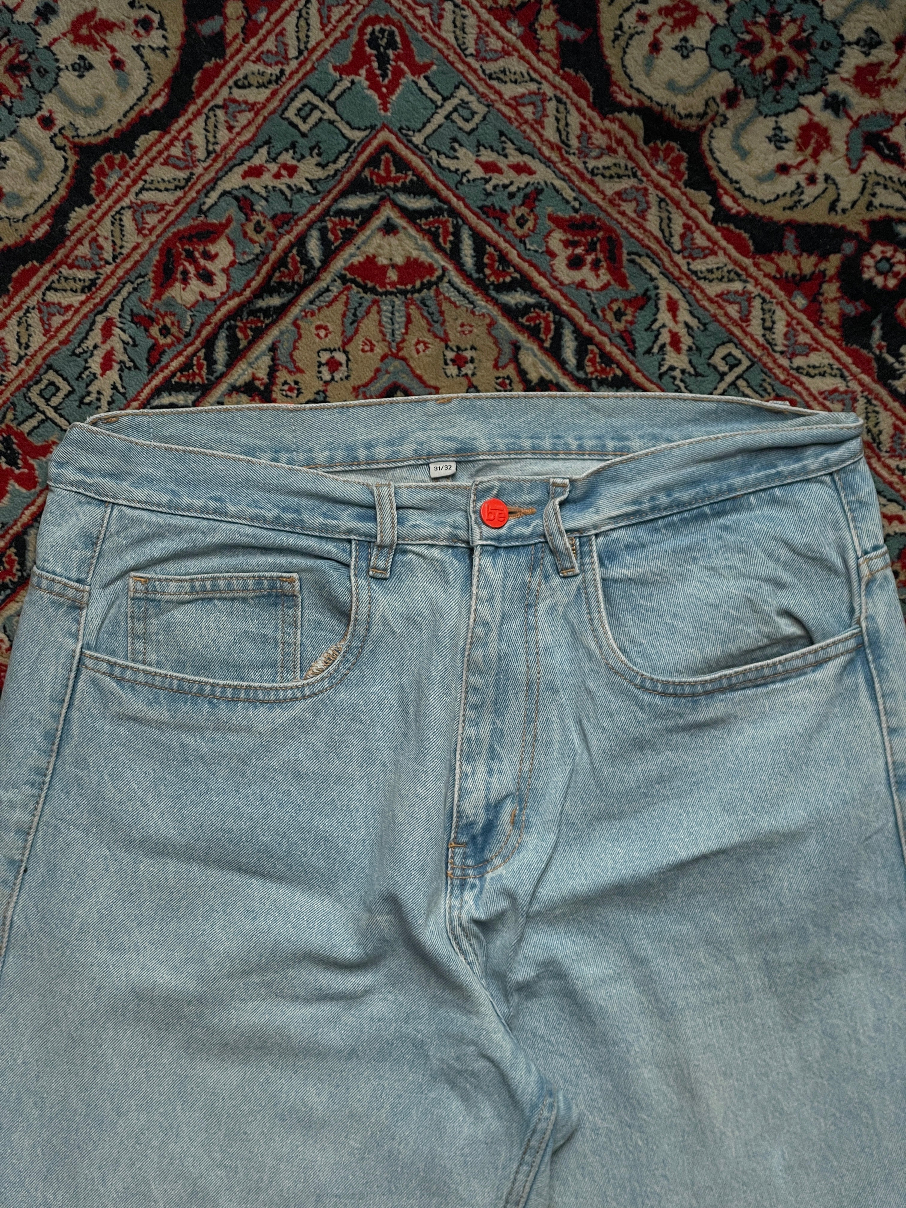 BEWIDER BAGGY Fit Light Wash JEANS - 34